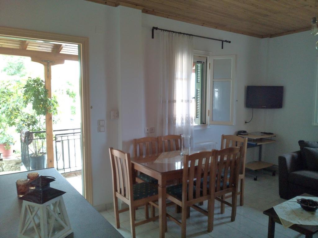 Christos House Villa Kariá Værelse billede